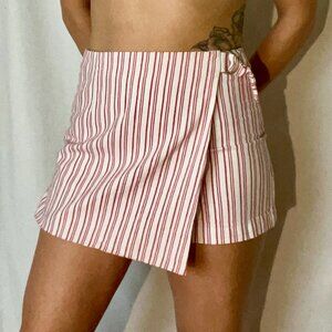 Forever 21 Red + White Wrap Skort With Metal Detail Sz XS